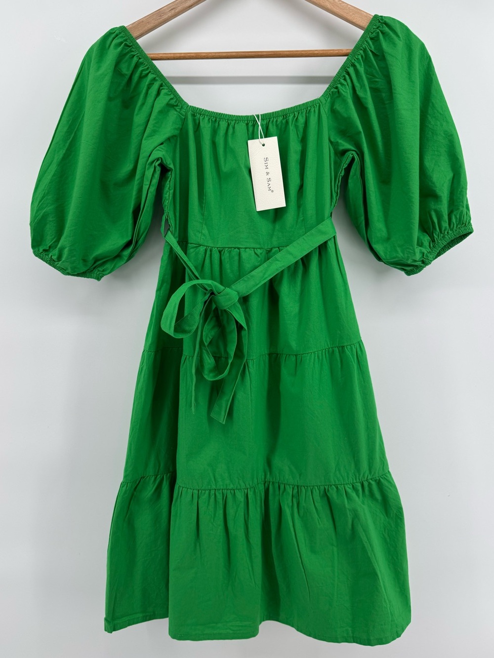 Sim & Sam Green Puff Sleeve Tiered Dress with Waist Tie Women's Sz XS NWT Summer